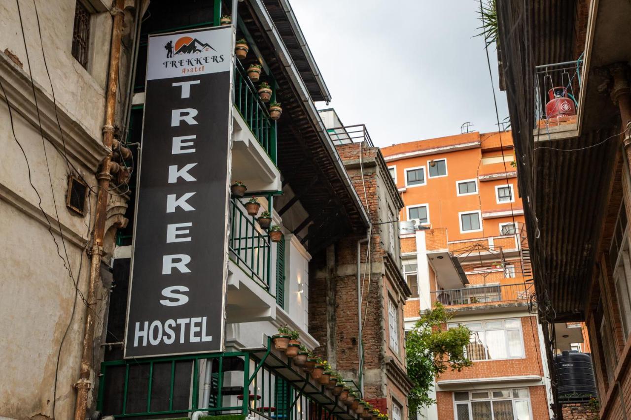 Trekkers Hostel Катманду Экстерьер фото